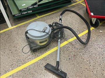 Nilfisk GD 930 SP dammsugare