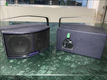 Högtalare Funktion-one F55, 2st samt slutsteg Phonic max 500 