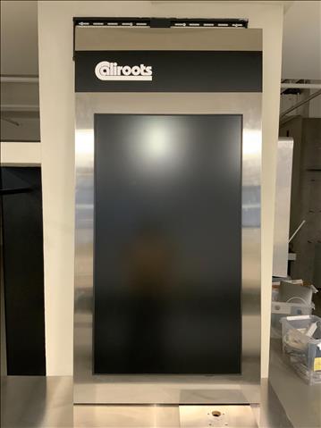 Samsung color display unit PM55H. OBS Skadade pixlar, se bild