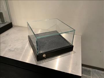 Glasmonter för utställning - liten 
