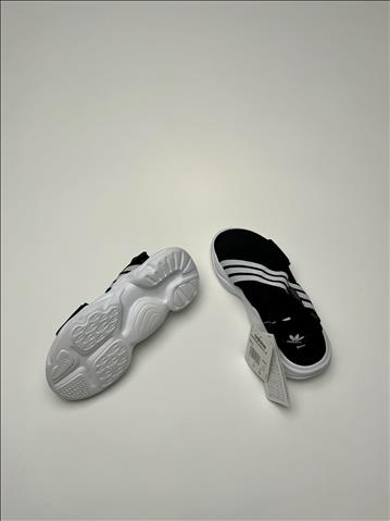 Skor, Adidas Magmur Sandal W. Storlek 38. EF5863