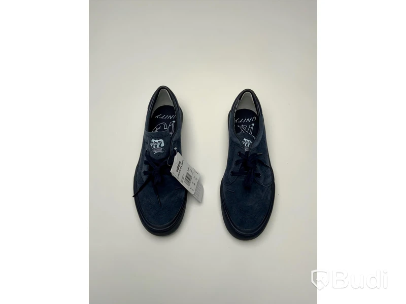 Skor, Adidas Coronado X Unity. Storlek 44. EH1806
