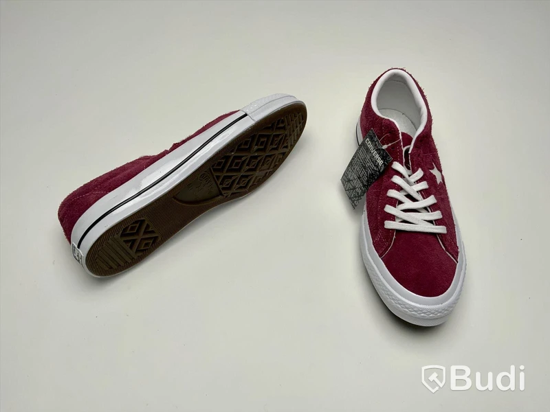 Skor, Converse. Storlek 45. 158370