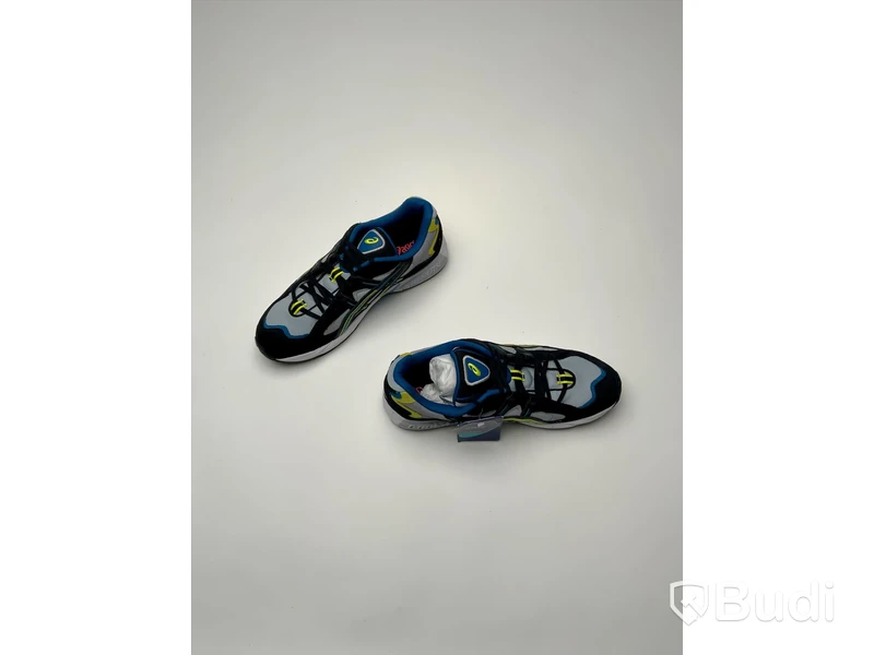 Skor, Asics Gel-Kayano 5 OG. Storlek 45. 1021A178-020