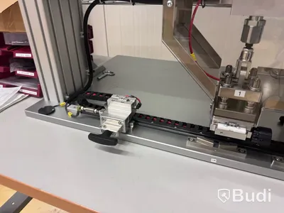 Manuell stansmaskin för montering av Filter. Siemens kontrollpanel, 4 st stansstationer