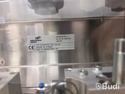 Manuell stansmaskin för montering av Filter. Siemens kontrollpanel, 4 st stansstationer