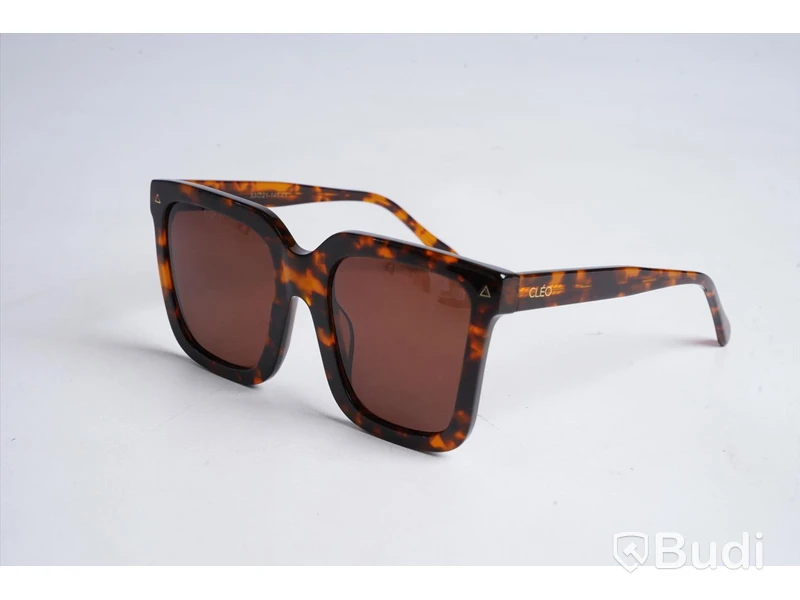 Solglasögon från CLEO EYEWEAR