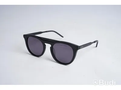 Solglasögon från CLEO EYEWEAR