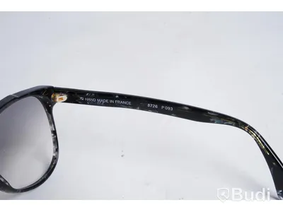 Solglasögon från Yves Saint Laurent