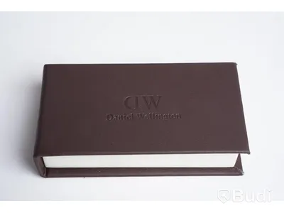 Klocka - Classic Sheffield från Daniel Wellington