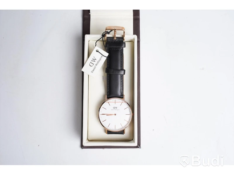 Klocka - Classic Sheffield från Daniel Wellington
