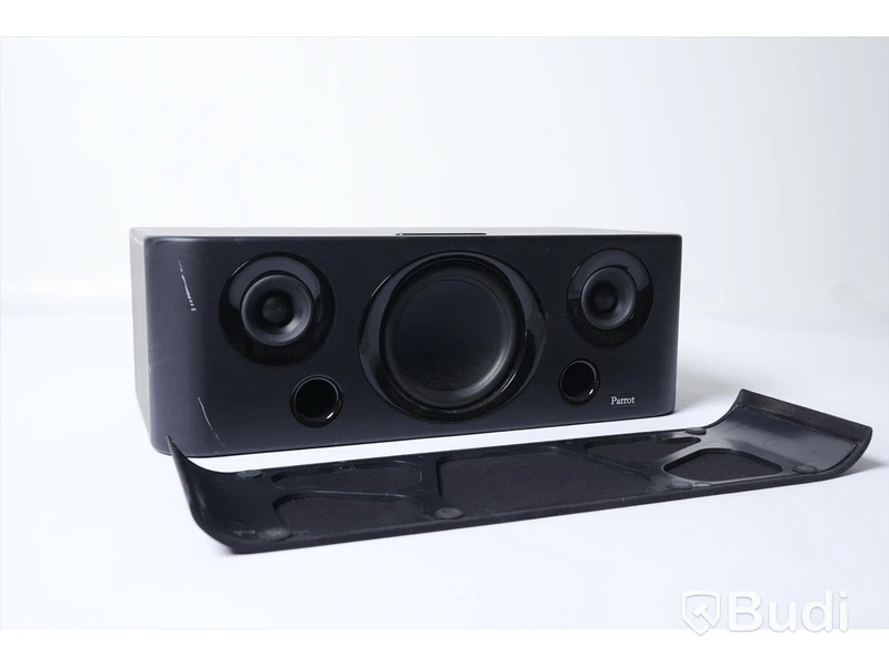 Parrot Boombox