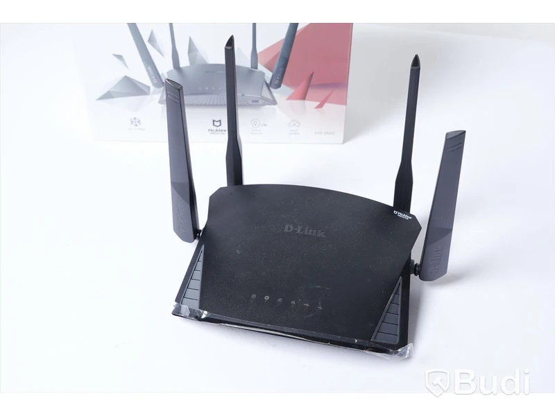 Smart Mesh Wi-Fi Router, D- Link EXO AC2600 med Gigabit Ethernet Media Converter