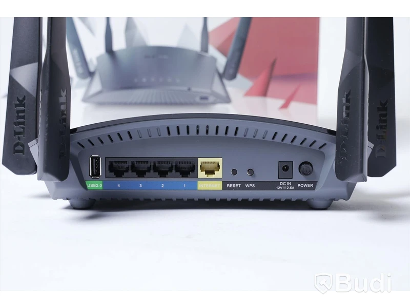 Smart Mesh Wi-Fi Router, D- Link EXO AC2600 med Gigabit Ethernet Media Converter