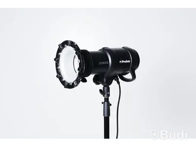 Profoto D1 Air 1000 - Toppmodell för blixtar med stativ.