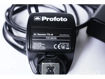 Profoto Air Remote TTL-N for Nikon och batteri laddare.