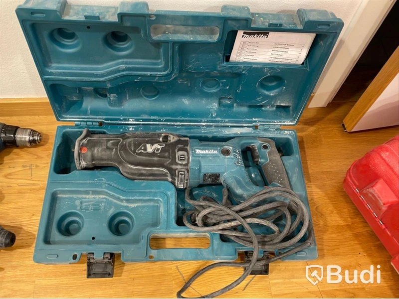 Tigersåg Makita JR3070CT