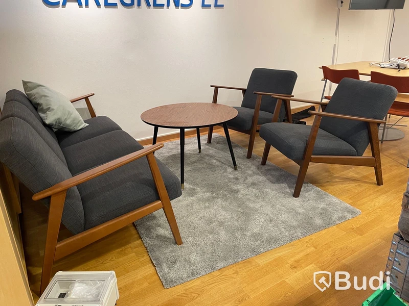 Soffgrupp IKEA - soffa, 2 st fåtöljer, matta och bord