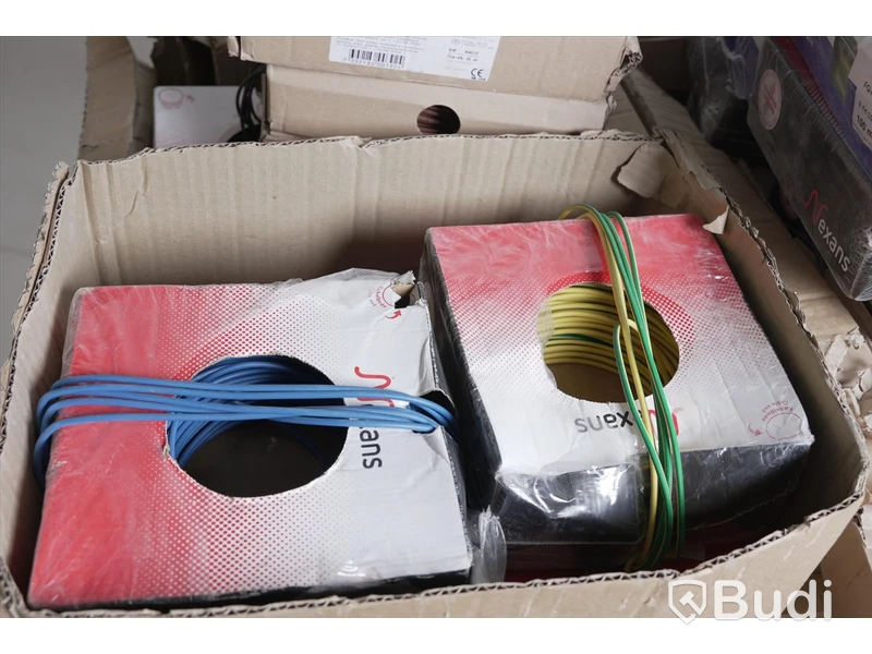 Diverse kabel