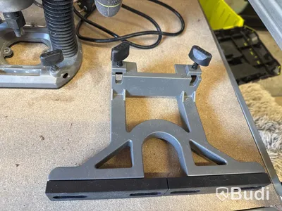 Handöverfräs Ryobi RRT1600