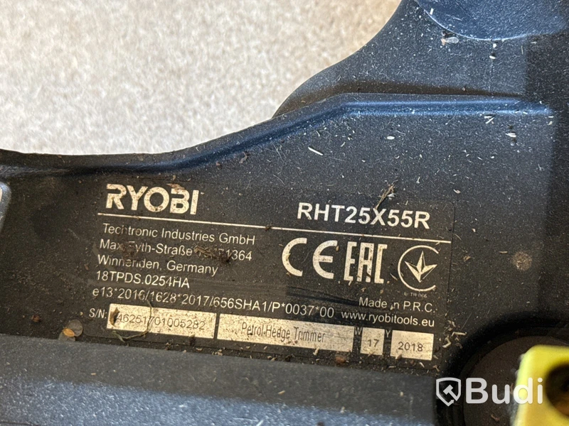 Häcksax Ryobi bensindriven