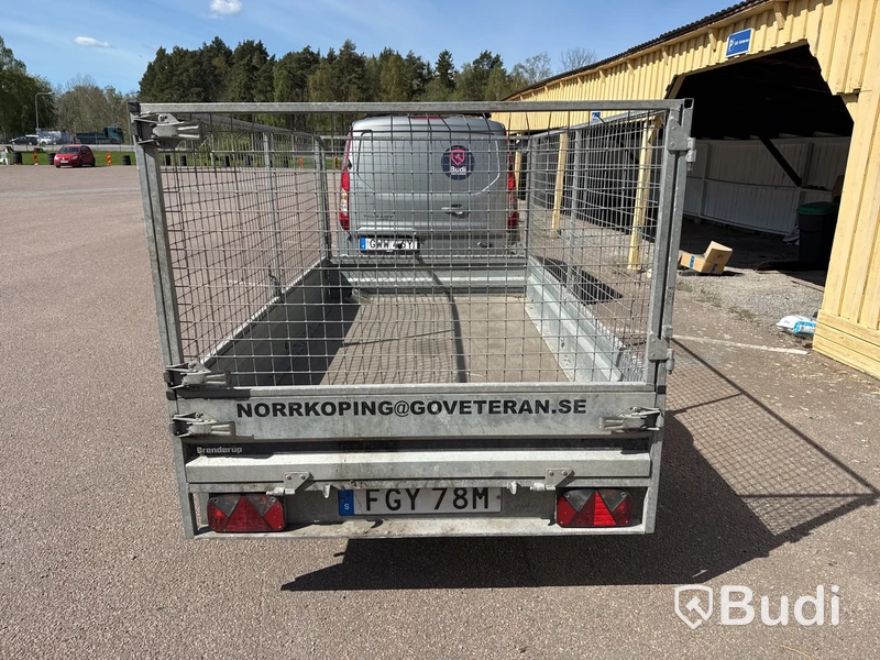 Släpvagn med grindar Brenderup 750 kg -2020