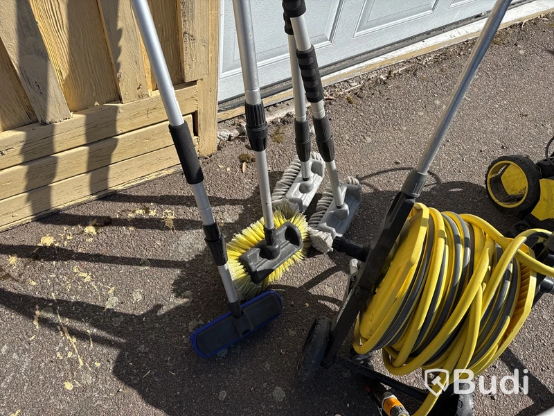 Högtryckstvätt Kärcher K5 med tillbehör