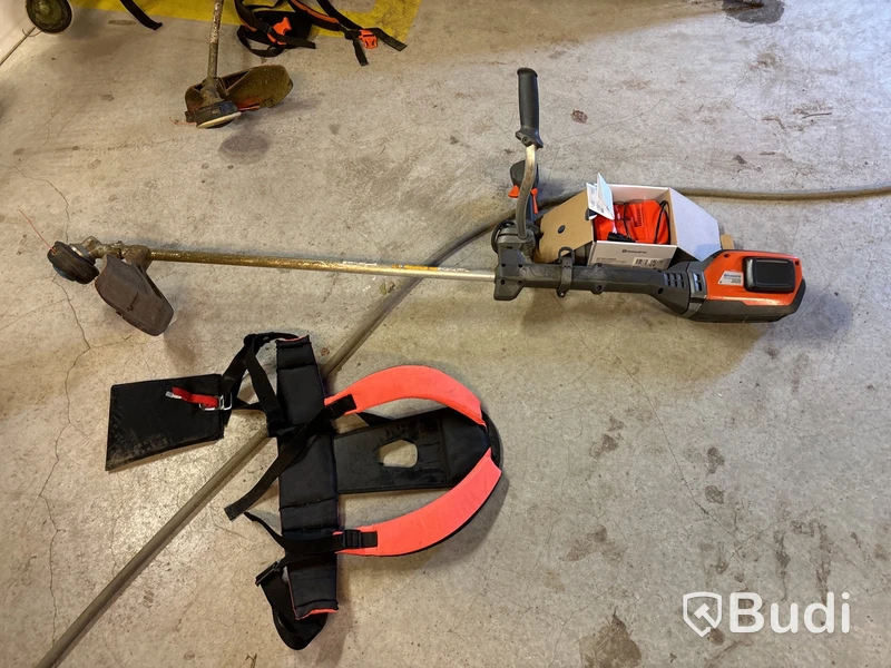 Grästrimmer Husqvarna batteridriven.