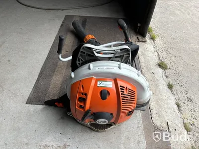 Lövblås Stihl BR700