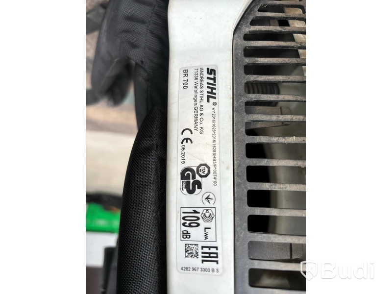 Lövblås Stihl BR700