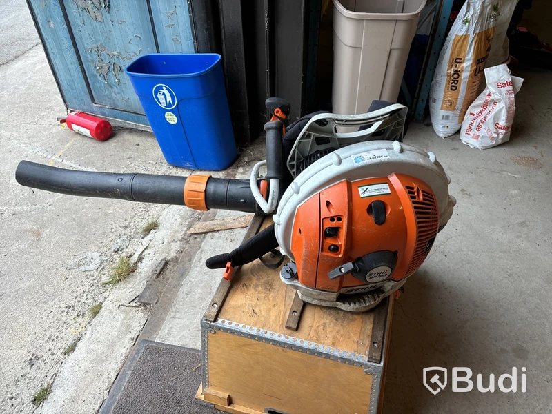 Lövblås Stihl BR 700
