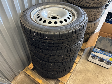 Dubbfria vinterhjul Michelin 16-tum, C-däck