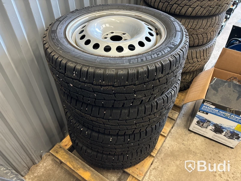 Dubbfria vinterhjul Michelin 16-tum, C-däck