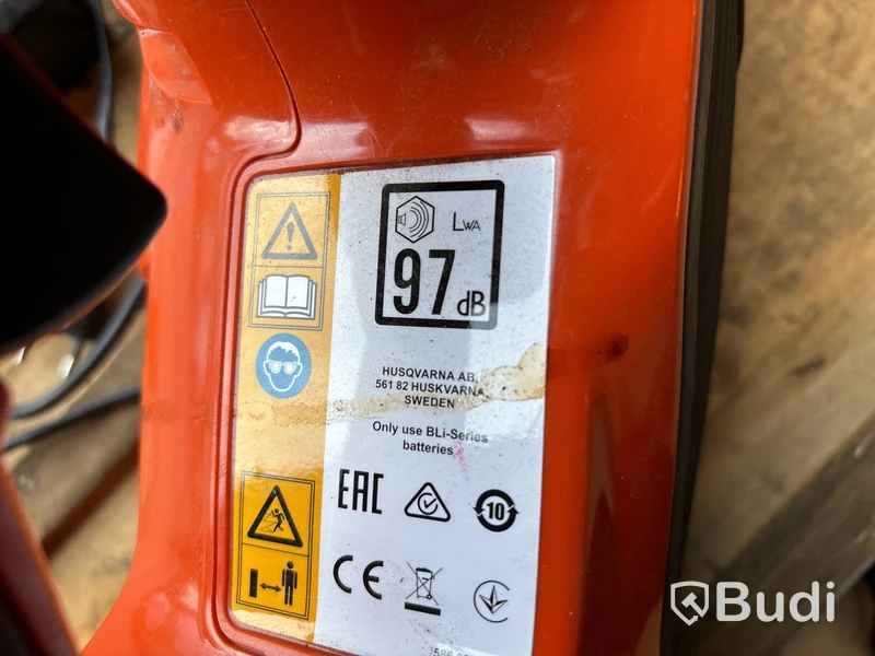 Lövblås Husqvarna 120iB, batteridriven