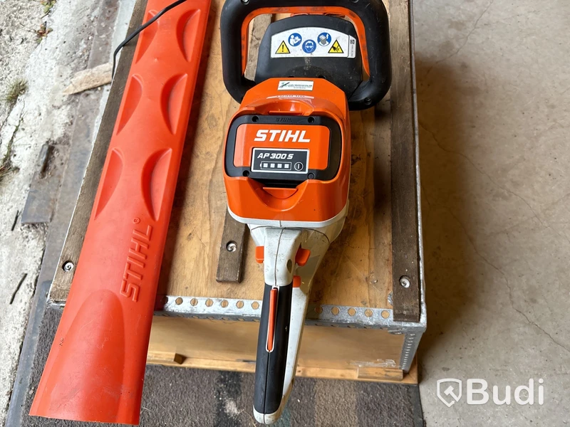 Häcksax Stihl HSA 100, batteridriven