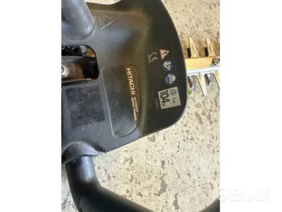 Häcksax - Hitachi CH 22ECP2