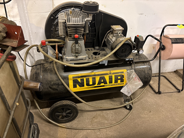 Kompressor NuAir 200 l, -2016