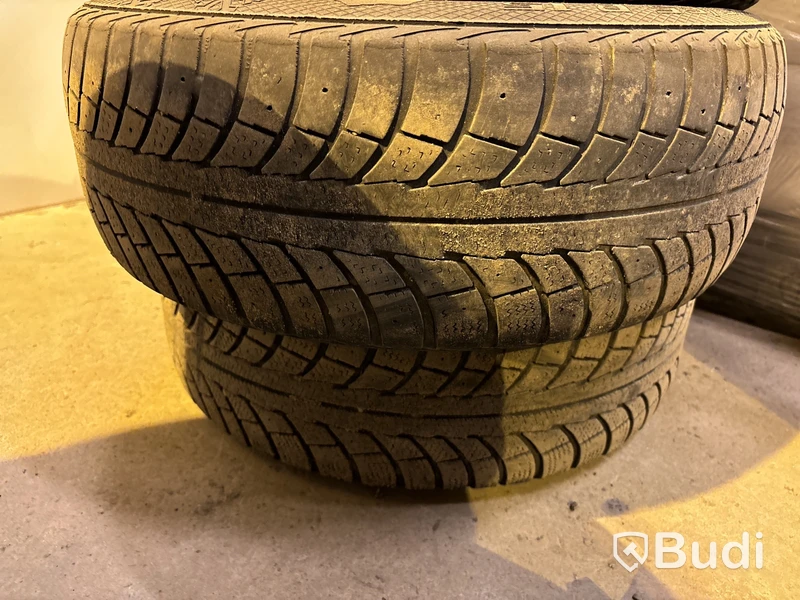 4 st vinterhjul till Volvo