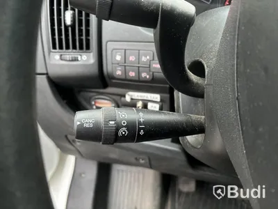 Flakbil med dubbelhytt Peugeot Boxer 335 2.0 BlueHDI Chassi (163hk), -2018