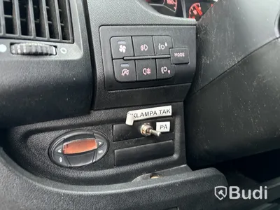 Flakbil med dubbelhytt Peugeot Boxer 335 2.0 BlueHDI Chassi (163hk), -2018