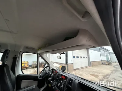Flakbil med dubbelhytt Peugeot Boxer 335 2.0 BlueHDI Chassi (163hk), -2018