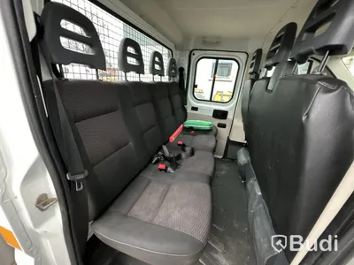 Flakbil med dubbelhytt Peugeot Boxer 335 2.0 BlueHDI Chassi (163hk), -2018