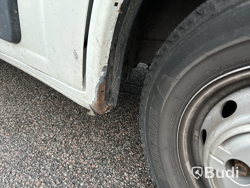 Flakbil med dubbelhytt Peugeot Boxer 335 2.0 BlueHDI Chassi (163hk), -2018