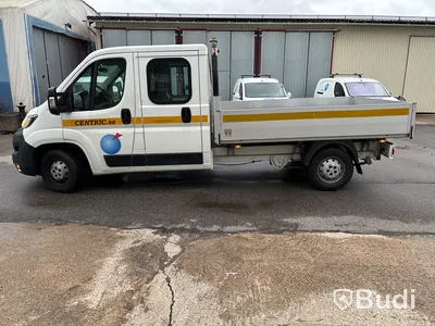 Flakbil med dubbelhytt Peugeot Boxer 335 2.0 BlueHDI Chassi (163hk), -2018
