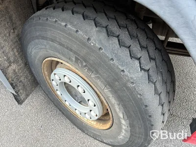 Lastväxlare VOLVO FM 420 6x2 med maskinflak, -2010 | Hiab 20T | VBG