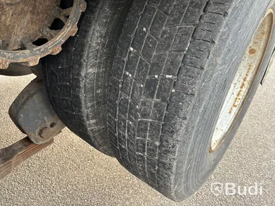 Lastväxlare VOLVO FM 420 6x2 med maskinflak, -2010 | Hiab 20T | VBG