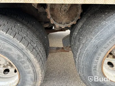 Lastväxlare VOLVO FM 420 6x2 med maskinflak, -2010 | Hiab 20T | VBG