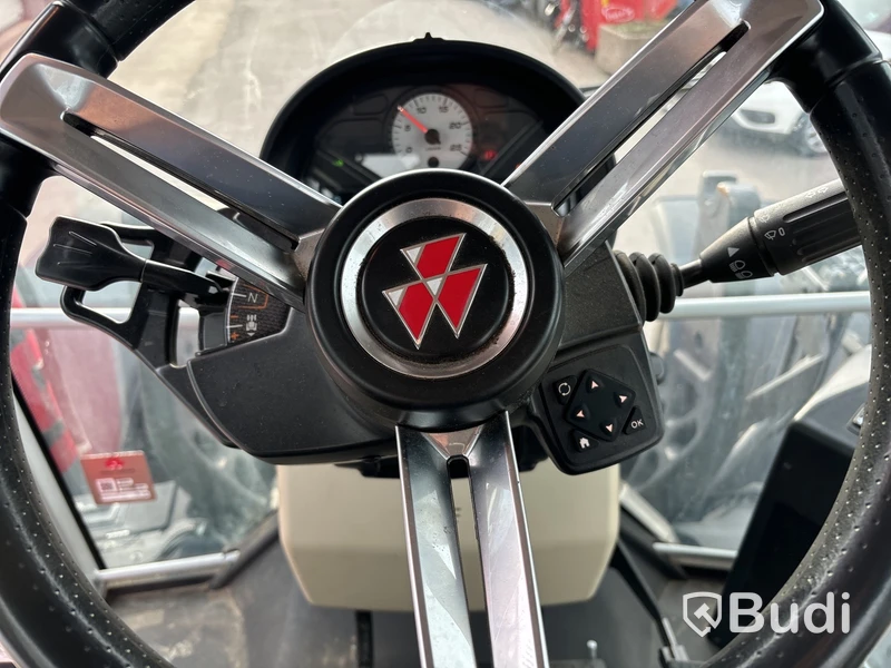 Massey Ferguson MF 5S.145, -2021