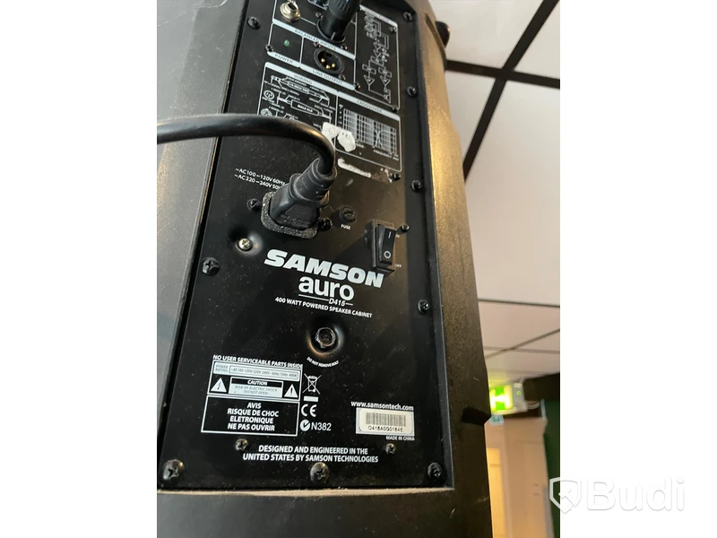 Högtalare Samson Auro D415 400 watt ink väggstativ