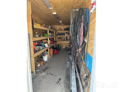 20 fots isolerad container med säkerhetsdörr | inkl. Innehåll
